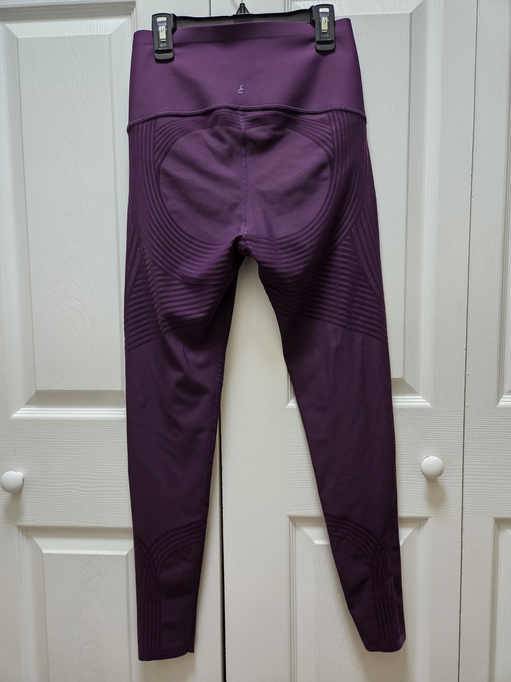 Fanka Women's High-Waist Deep Purple Yoga Athletic Leggings Size Small EUC